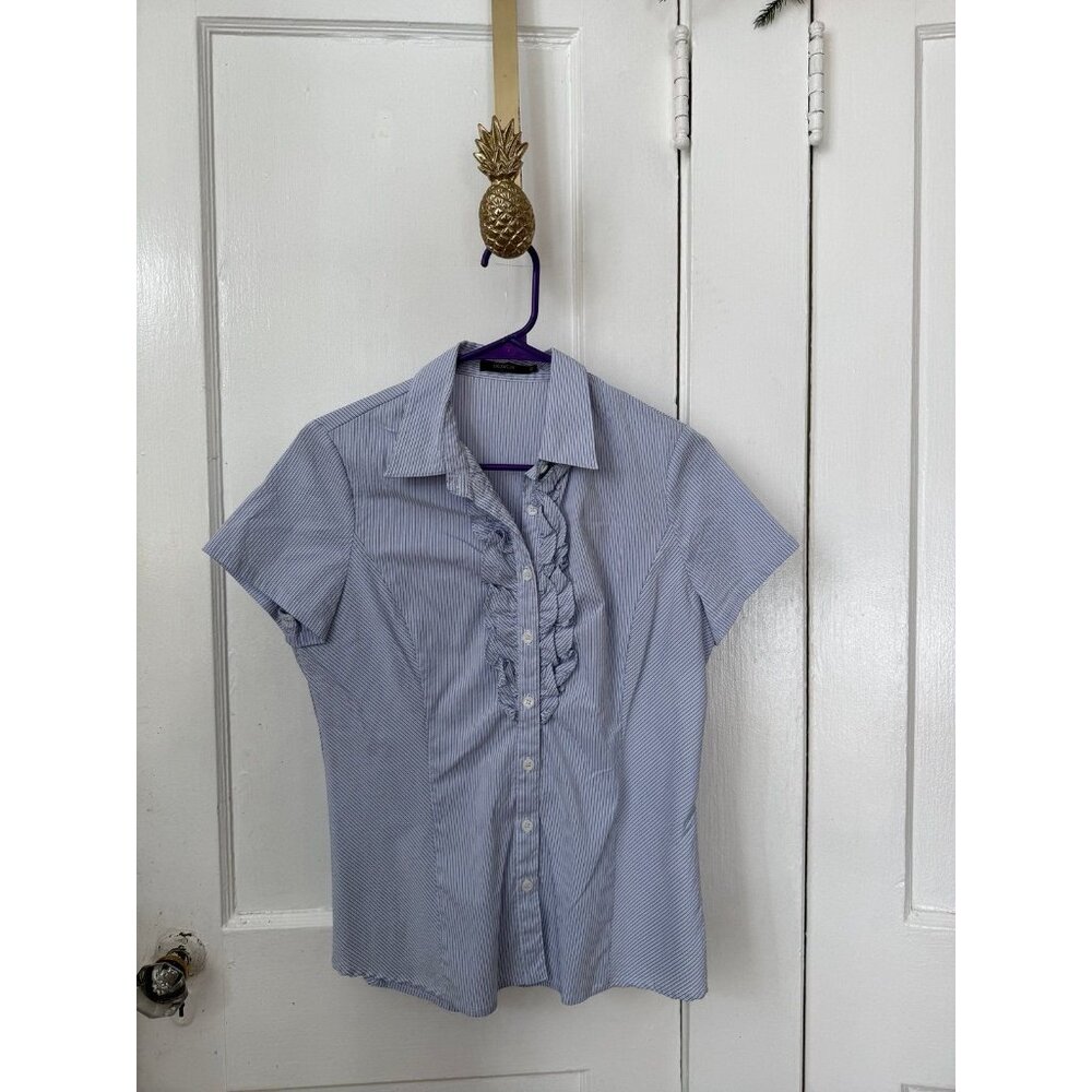 BOSCH women’s size 40 medium blue striped top